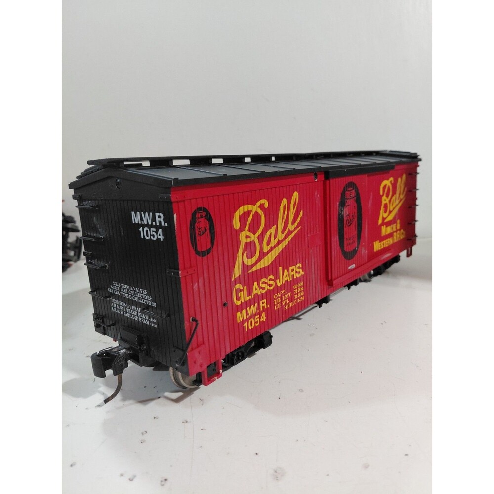 USA Trains 1054 G Gauge Model Railroad Muncie & Western Ball Jars Boxcar
